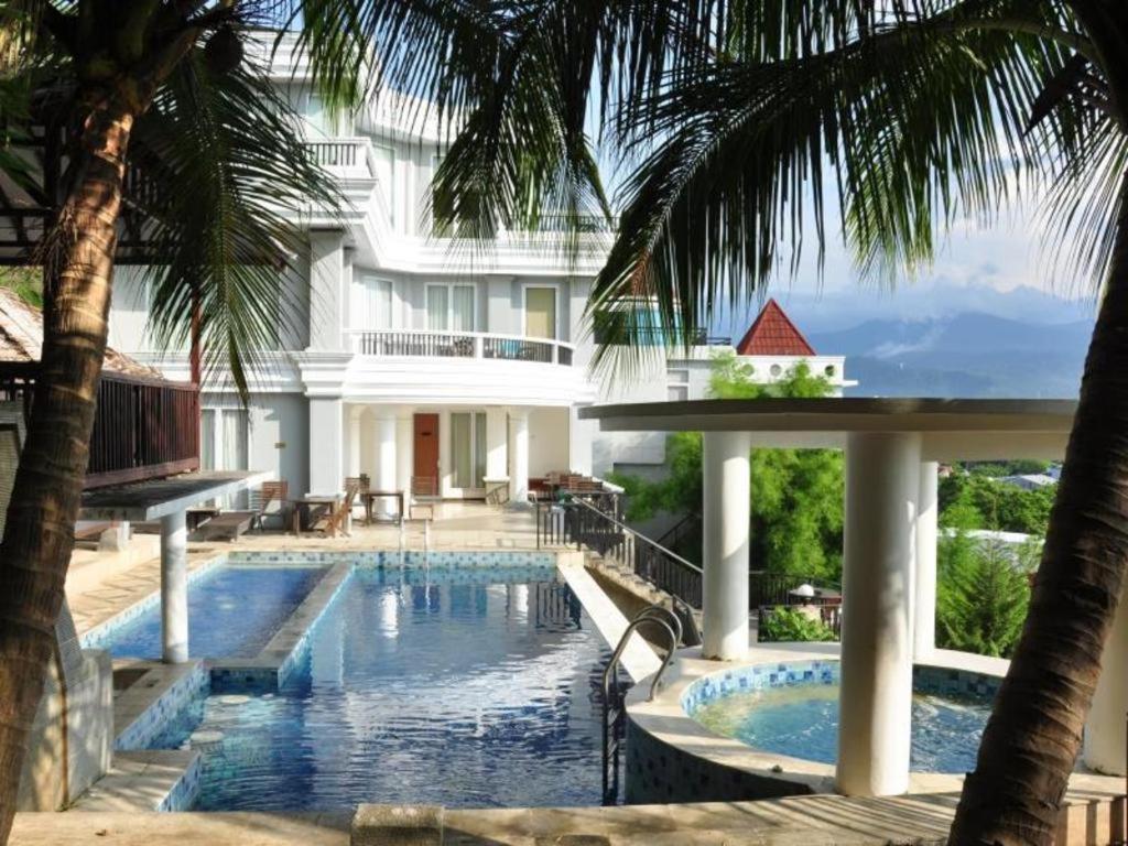 Minahasa Hotel Manado