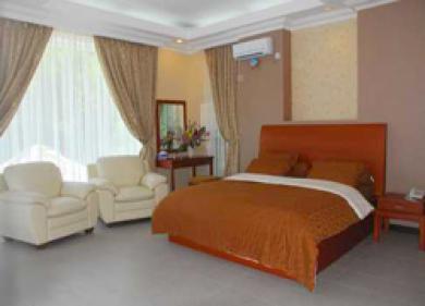 Minahasa Hotel *